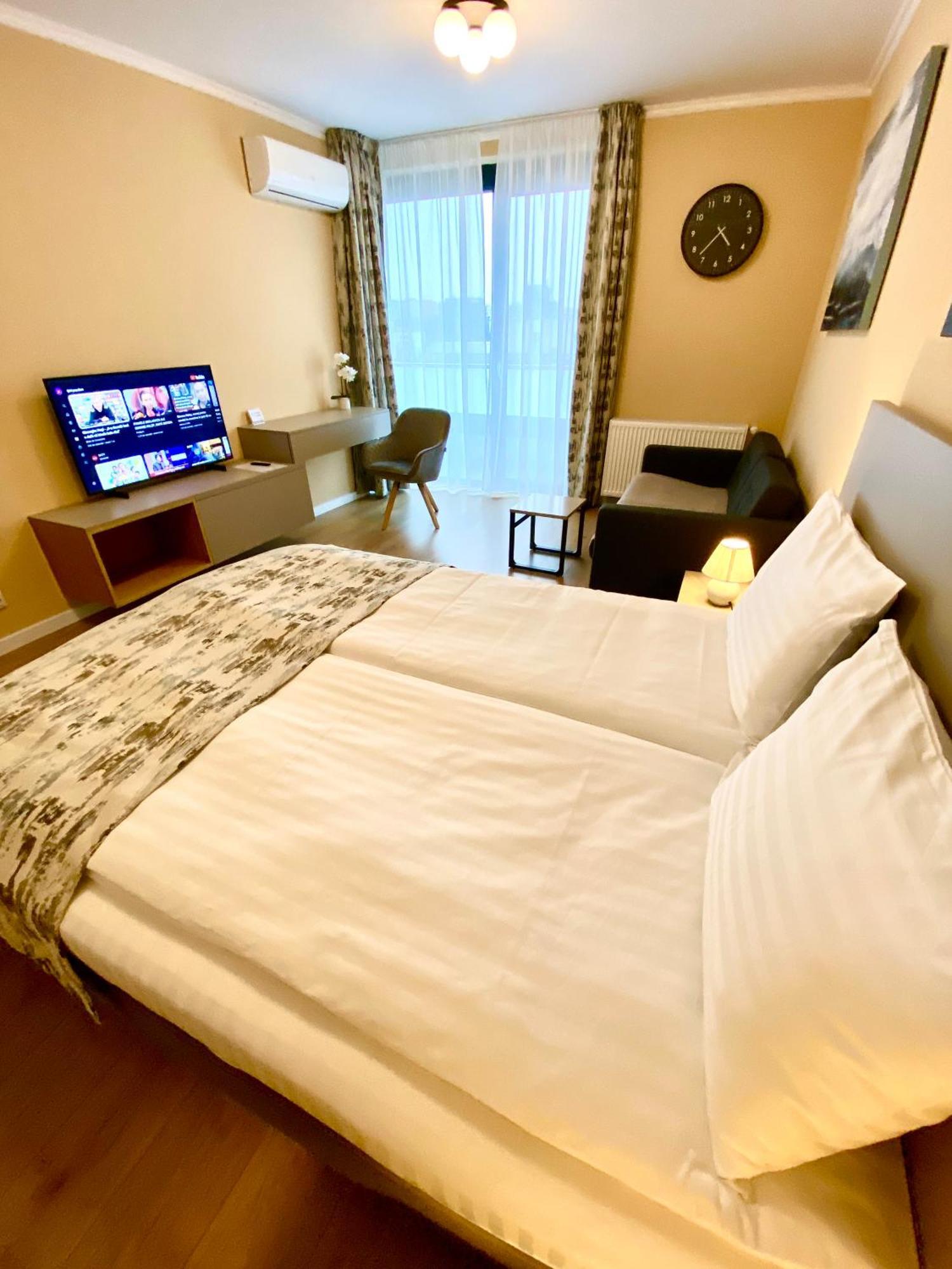 Parklake Home Cluj-Napoca Extérieur photo