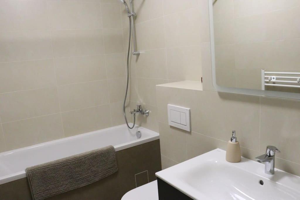 Parklake Home Cluj-Napoca Extérieur photo